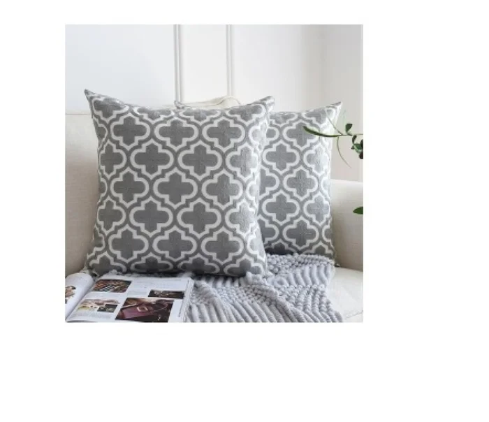 Almohadón Bordado en Gris - Textiles, Uruguay | Finkel