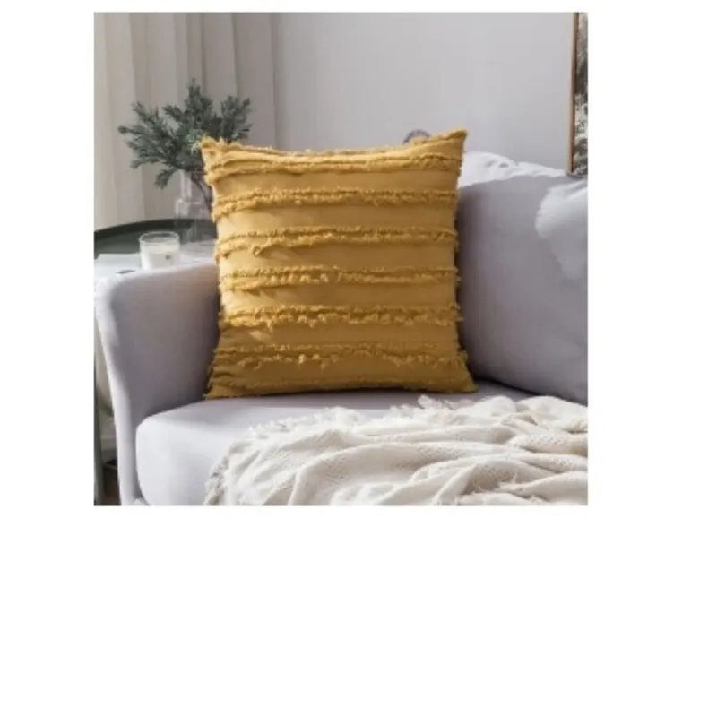 Almohadón con aplique Yellow en Mostaza - Textiles, Uruguay | Finkel