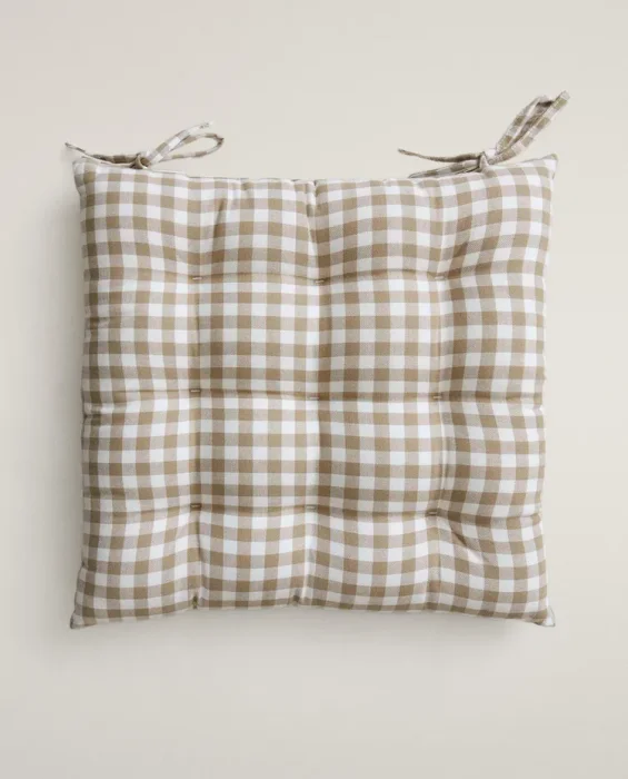 COJÍN SILLA HILO TINTADO CUADROS en Beige - Textiles, Uruguay | Zara Home, vista 2