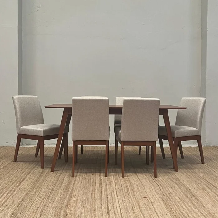 Juego De Comedor Harry en Marrón - Mesas de comedor, Uruguay | Aihaus