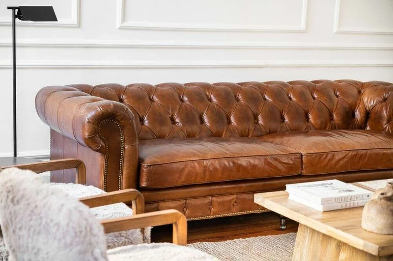 SILLON CHESTERFIELD - CUERO ITALIANO - XL en Marrón - Sillones y sofás, Uruguay | La Iberica, vista 12