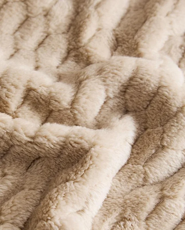 MANTA POLAR TEXTURA en Beige - Textiles, Uruguay | Zara Home, vista 4