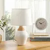 LAMPARA PORCELANA SIMIL MADERA D22x37CM BLANCA en Blanco - Lámparas de mesa, Uruguay | Koz, vista 2 de 4