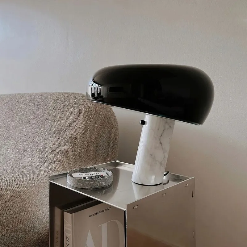 M180 en Multicolor - Lámparas de mesa, Uruguay | Unik