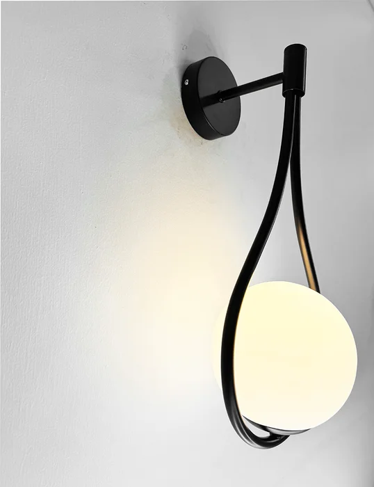 LUMINARIA CLAUS BLACK en Negro - Iluminación, Uruguay | Berlina Store, vista 6
