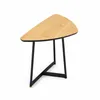 MESA LATERAL TRIANGULAR - MADERA CLARA - PATAS GRAFITO en Madera natural - Mesas de living, Uruguay | Champagne Home, vista 2 de 3