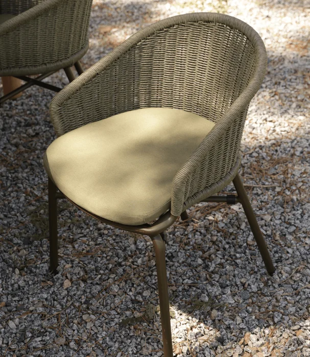 SILLA IBIZA CON ALMOHADÓN en Verde oliva - Muebles para el exterior, Uruguay | Masinfinito Casa, vista 3