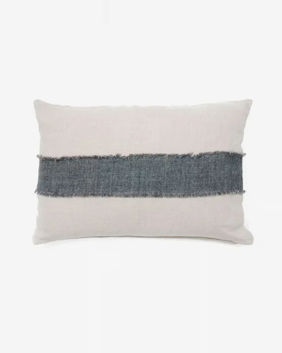 Almohadón Daf 100% de lino - beige y gris con flecos 40 x 60 cm en Beige - Textiles, Uruguay | Kavehome