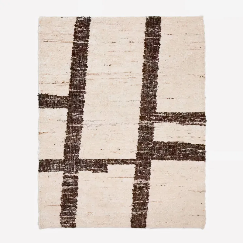 Alfombra Hadin jacquard gráfico de lana blanca y negro 160 x 230 cm en Beige - Alfombras, Uruguay | Kavehome