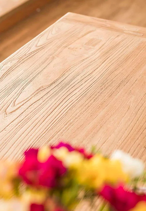 MESA COMEDOR DE OLMO JACINTA - 1.40 X 0.90 MTS en Madera natural - Mesas de comedor, Uruguay | La Iberica, vista 8