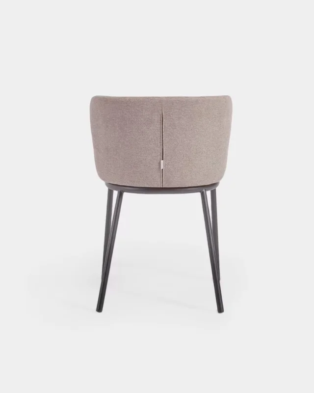 Silla Ciselia - de chenilla marrón claro y acero negro en Beige - Sillas, Uruguay | Kavehome, vista 8