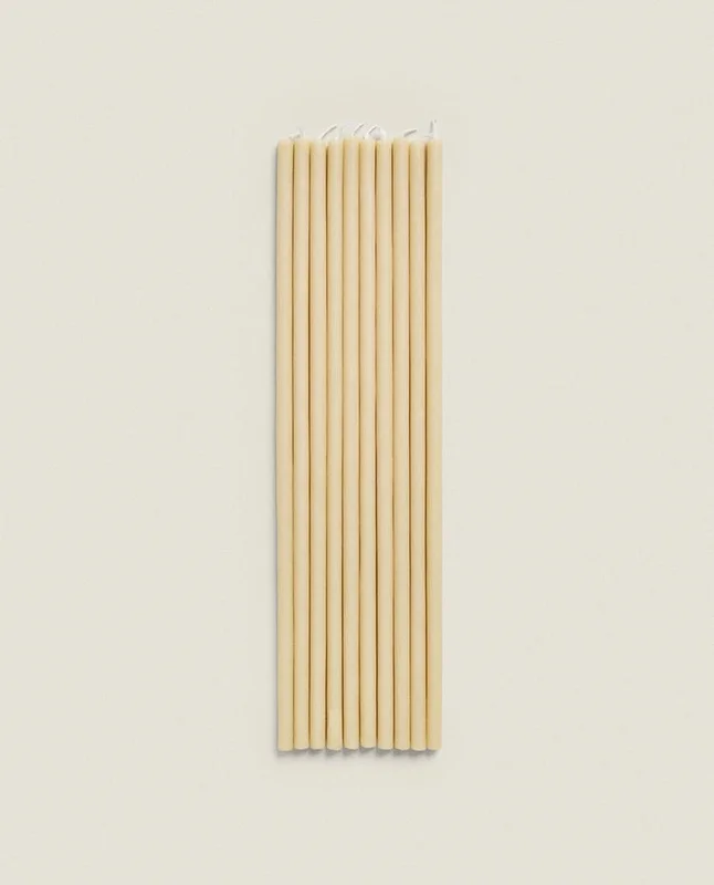 PACK VELAS FINAS DECORATIVAS CILINDRO (PACK DE 10) en Beige - Velas y Portavelas, Uruguay | Zara Home, vista 3