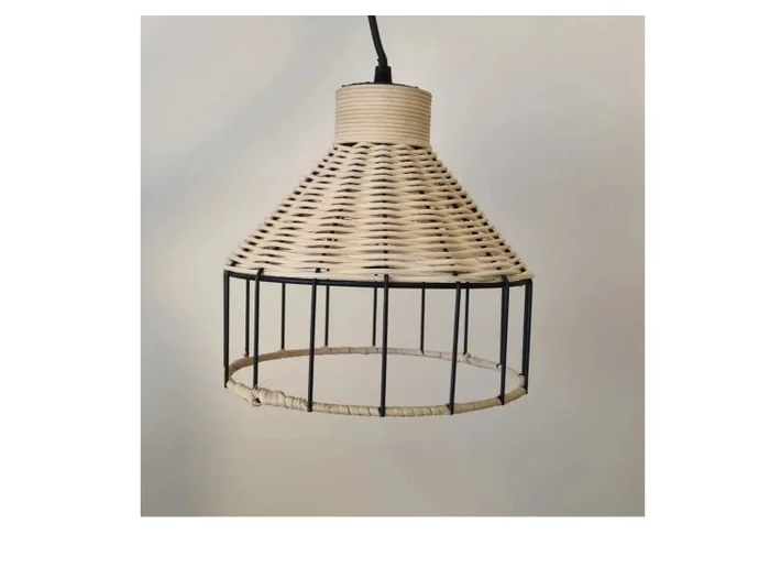 Iluminacion Colgante en Rattan y Hierro en Iluminacion Colgante en Rattan y Hierro - Lámparas colgantes, Uruguay | Finkel, vista 3