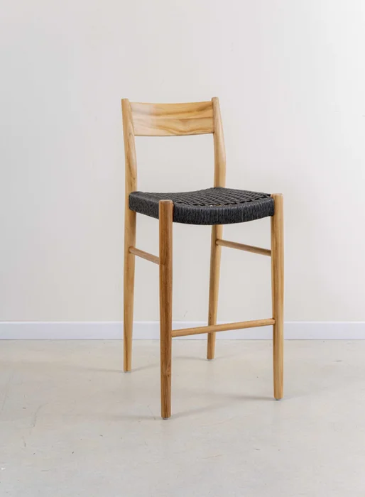 Banquetas en teca y loom sintético - Butacas, banquetas y puffs, Uruguay | Entrecasa