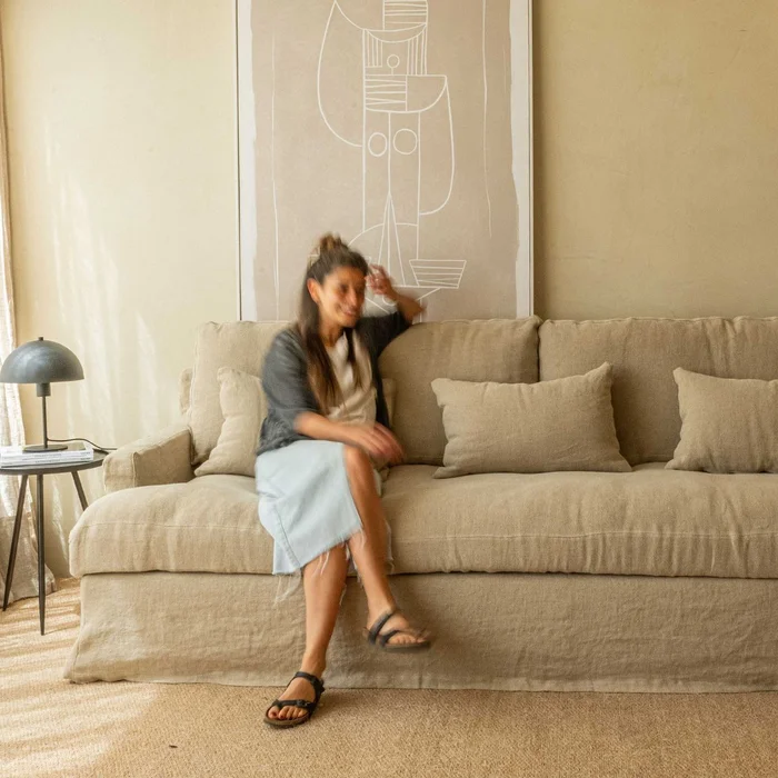 Sillón Cecile 240 lino sand en Beige - Sillones y sofás, Uruguay | De Arcos