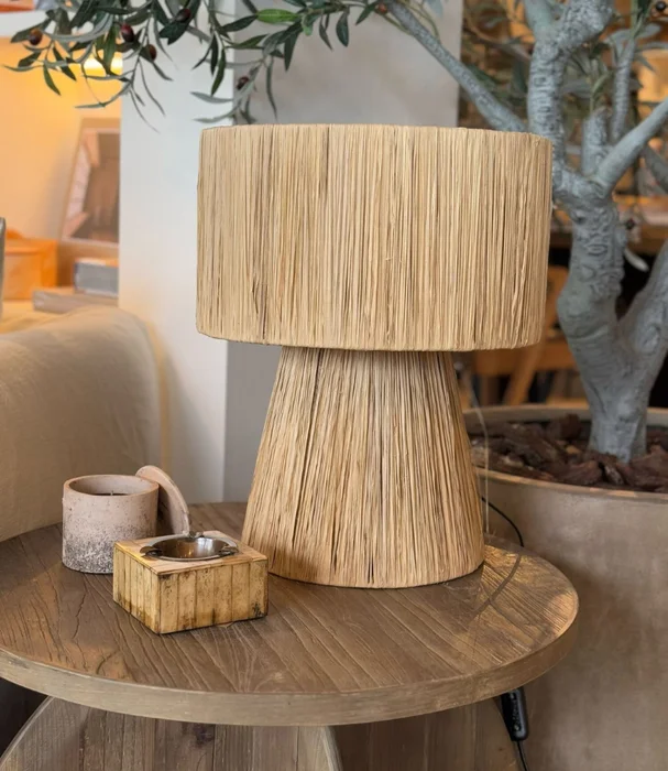 L.MESA NEW GABON BANANA NATURAL en Beige - Lámparas de mesa, Uruguay | Más Infinito Casa
