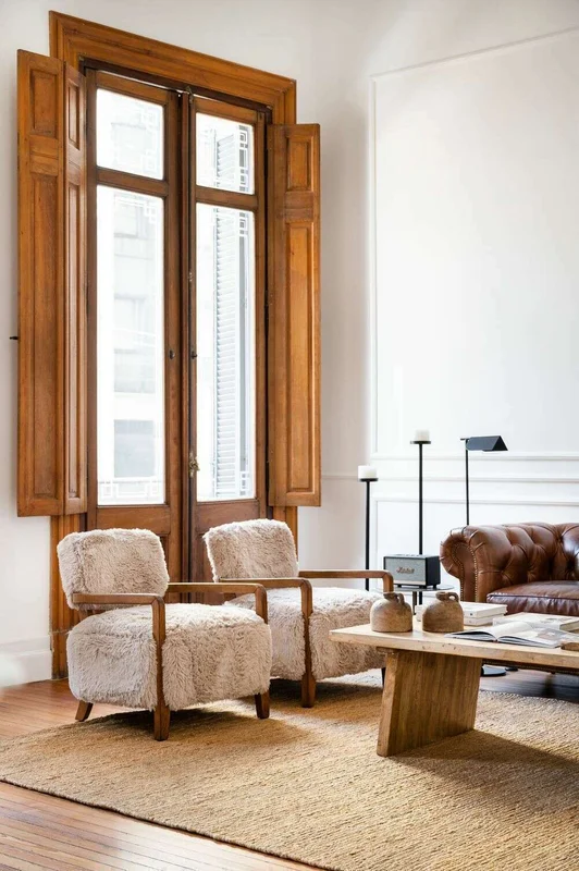 BUTACA WOOLY - WALNUT Y PELO LARGO en Beige - Butacas, banquetas y puffs, Uruguay | La Iberica, vista 12