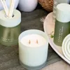 VELA AROMATICA 295ML SERENITY COCONUT LIME - Velas y Portavelas, Uruguay | Decohogar, vista 2 de 4