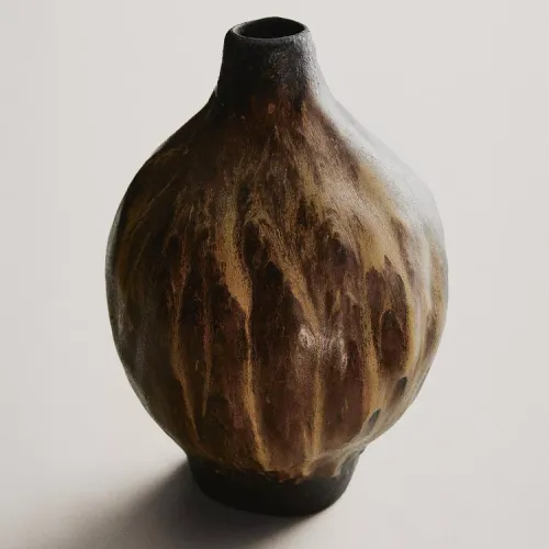 JARRÓN CERÁMICA IRREGULAR - Jarrones, Uruguay | Zara Home