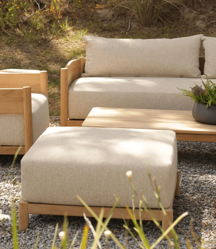 PUFF LARA OUTDOOR TEKA CON ALMOHADÓN 87X89 en Beige - Muebles para el exterior, Uruguay | Masinfinito Casa, vista 2