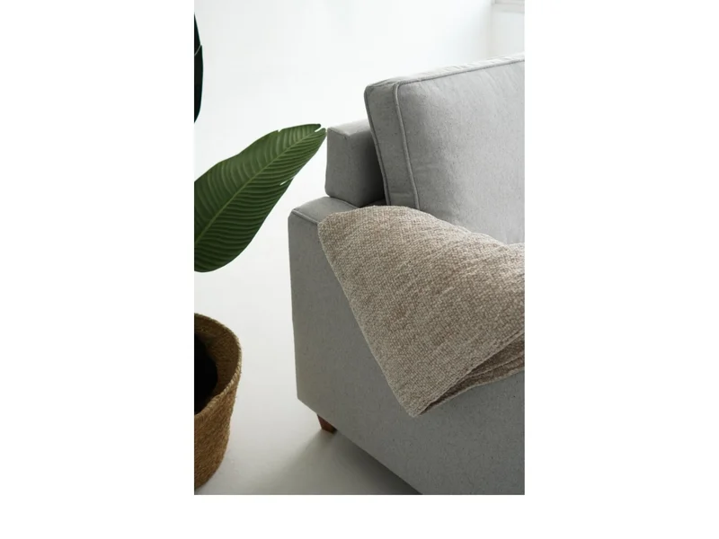 Sofá 2 cps DESIREE - Gris PREVENTA en Gris - Sillones y sofás, Uruguay | Finkel, vista 5