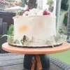 Pie de torta alta base negra y flecos – 30cm - Decoración, Uruguay | Dreams On Time, vista 5 de 13