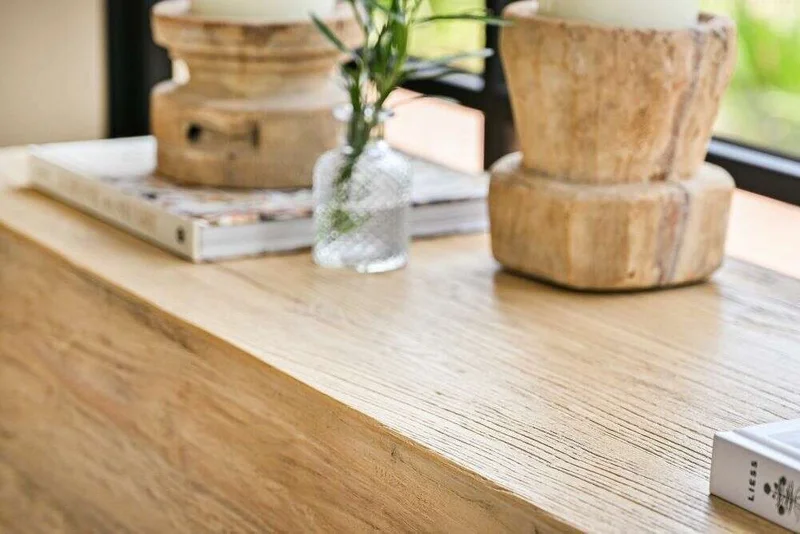 MESA DE ARRIMO / CONSOLA TAURET - 1.42 MTS en Madera natural - Bibliotecas, Uruguay | La Iberica, vista 8