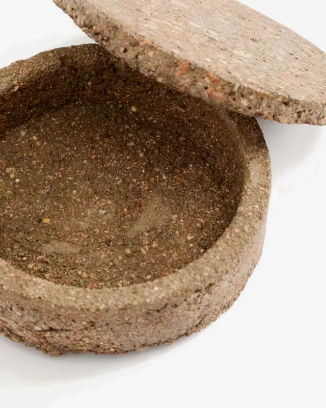 Caja decorativa de piedra Mirani - Ø 15 cm en Beige - Jarrones, Uruguay | Kavehome, vista 4