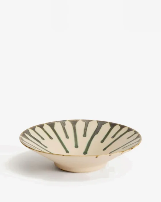 Centro de mesa Olmera de cerámica beige y verde Ø 36,5 cm en Beige - Jarrones, Uruguay | Kavehome