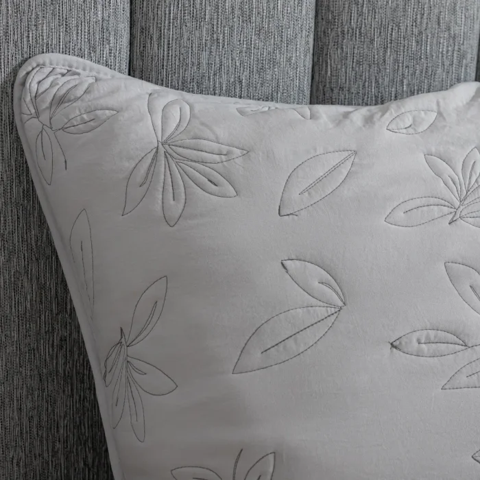 Funda de Almohadón Hojas en Gris - Textiles, Uruguay | Arredo, vista 2