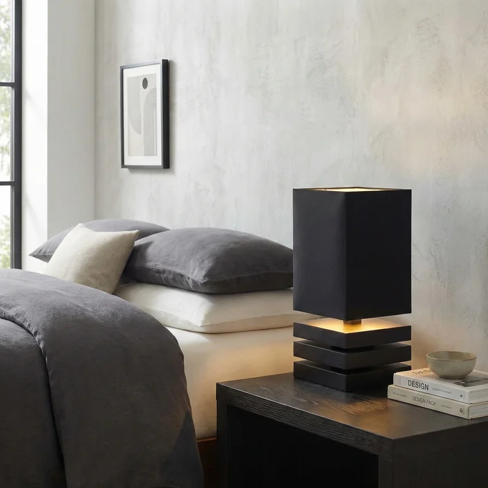 Lámpara de Mesa Zenith Noir en Negro - Lámparas de mesa, Uruguay | La Perla, vista 4