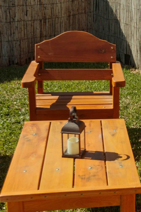 Sillón clásico de 1 cuerpo — Serra Amoblamientos en Marrón - Muebles para el exterior, Uruguay | Serra Amoblamientos, vista 2
