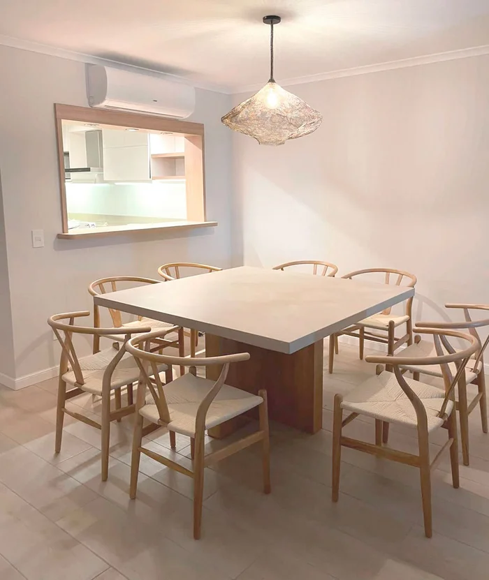 Mesa de comedor CASPIO en Gris - Mesas de comedor, Uruguay | Mezcla, vista 2