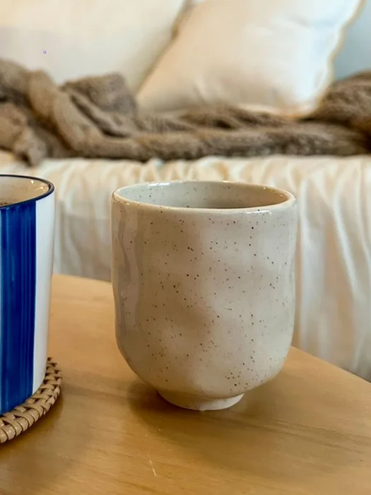 Taza Textura Orgánica Cuenca en Blanco - Decoración, Uruguay | Cabana, vista 3