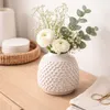 FLORERO RELIEVES D9x10CM CERAMICA BLANCO en Blanco - Jarrones, Uruguay | Decohogar, vista 3 de 3