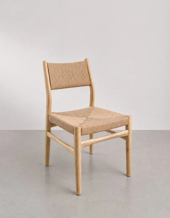 Silla en madera teca y cuerda en respaldo y asiento en Madera natural - Sillas, Uruguay | Entrecasa