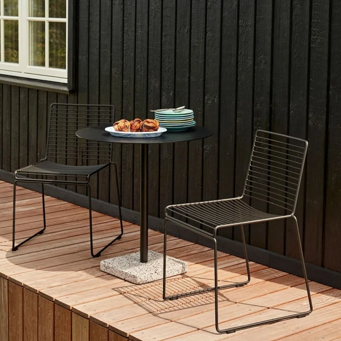Silla De Exterior Metal con almohadón Apilable - Negro en Negro - Muebles para el exterior, Uruguay | Rústico Hogar, vista 3