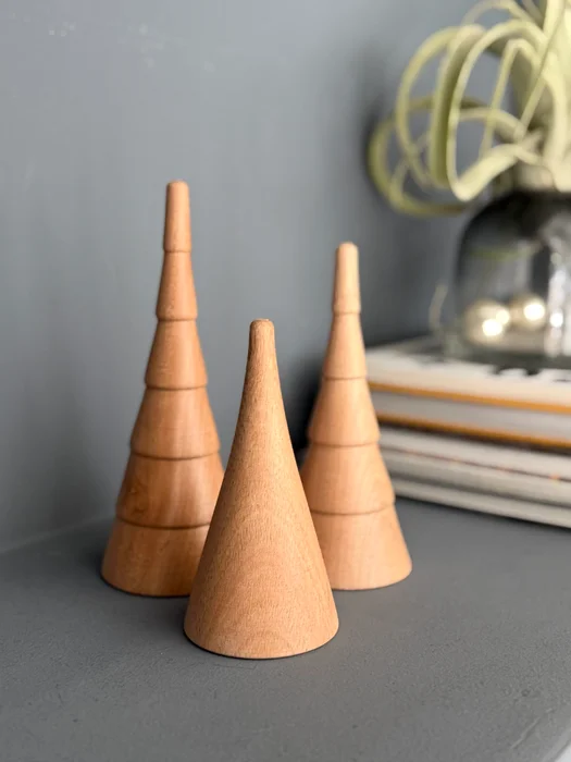 Set de pinitos torneados x 3 en Madera natural - Decoración, Uruguay | Dreams On Time, vista 10