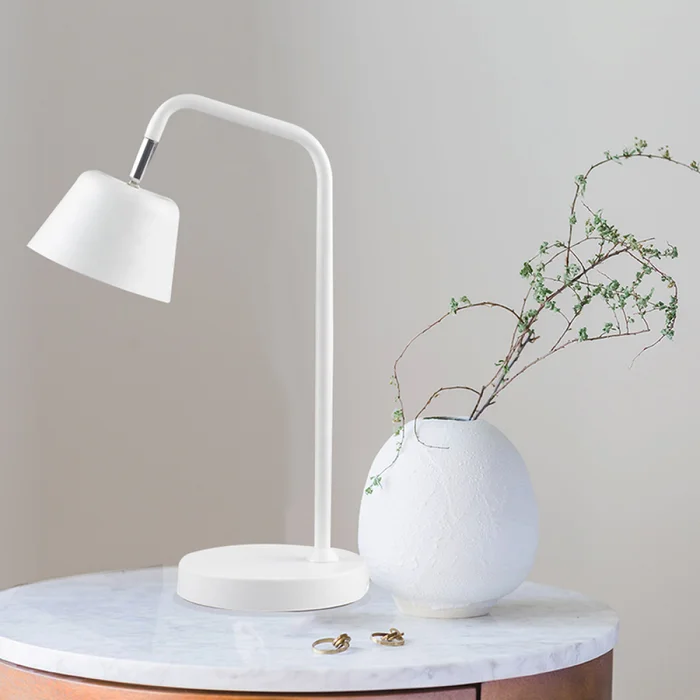 Lámpara de Mesa Lisbon Blanco en Blanco - Lámparas de mesa, Uruguay | Serlux, vista 3