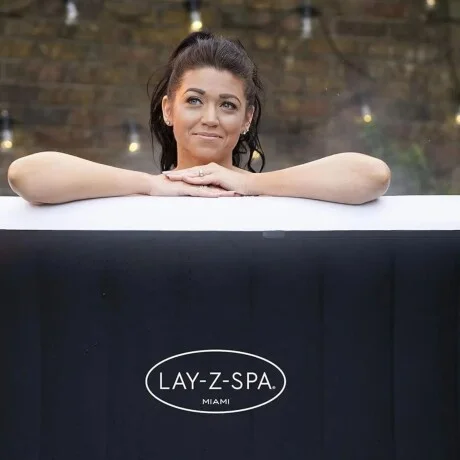 Jacuzzi Inflable Bestway Lay Z Spa Miami en Negro - Muebles para el exterior, Uruguay | La Cueva Muebles, vista 18