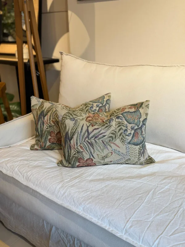 Almohadon rectangular estampa en Verde - Textiles, Uruguay | FMB, vista 3