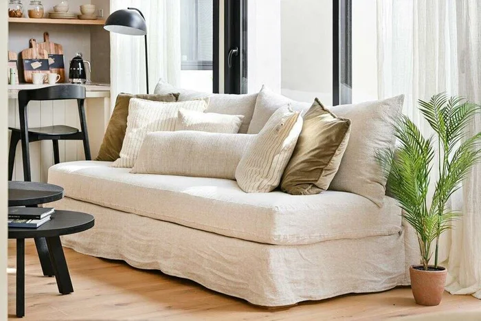 SILLON MANUELA 2.20 MTS - LINO CRUDO en Blanco - Sillones y sofás, Uruguay | La Iberica, vista 4