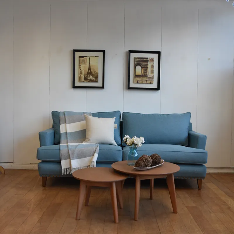 Sillón tachas 3 cuerpos — Serra Amoblamientos en Azul - Sillones y sofás, Uruguay | Serra Amoblamientos