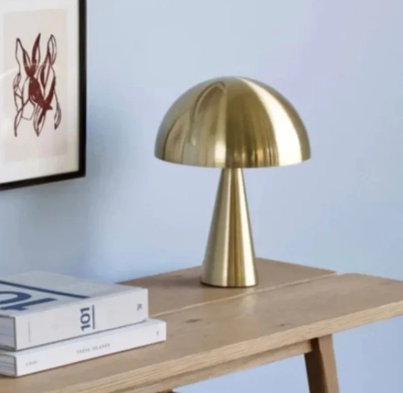 Lampara de mesa DOMO en Dorado - Lámparas de mesa, Uruguay | Simple Deco, vista 3