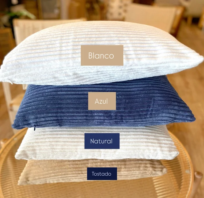 Almohadón Pana Rectangular en Blanco, Azul, Natural, Tostado - Textiles, Uruguay | Indrana, vista 2