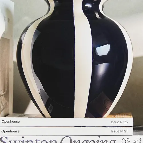 JARRÓN DECORATIVO CERÁMICA REDONDO - Jarrones, Uruguay | Zara Home