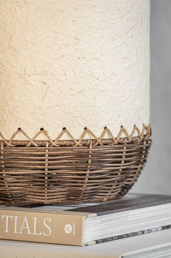 LAMPARA PERGAMINO en Beige - Lámparas de mesa, Uruguay | La Iberica, vista 2