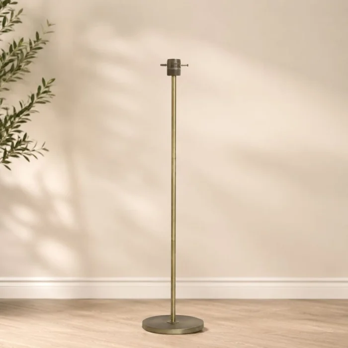 Lámpara De Pie En Bronce Vancouver - Lámparas de mesa, Uruguay | Aihaus