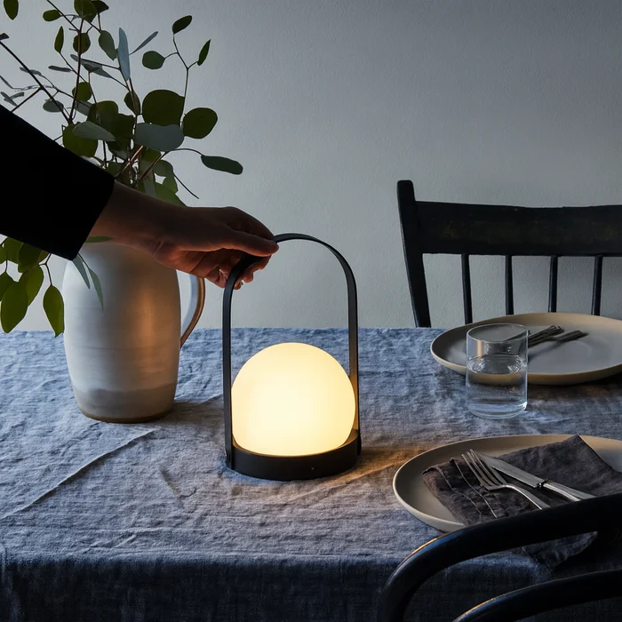 Lampara de mesa CARRIE en Negro - Lámparas de mesa, Uruguay | Simple Deco, vista 2