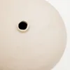 Jarrón de papel maché Nivala - 15,5cm en Blanco - Jarrones, Uruguay | Kavehome, vista 5 de 6